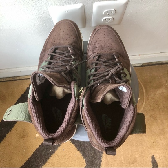 BNIB Men’s Nike Dunk CMFT army olive size 11 - Picture 4 of 13